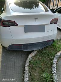 Tesla model y dual motore long range