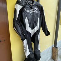 Tuta in pelle moto alpinestars