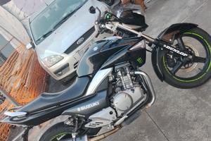 Suzuki Inazuma 250