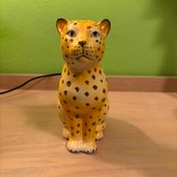 Leopardo in ceramica