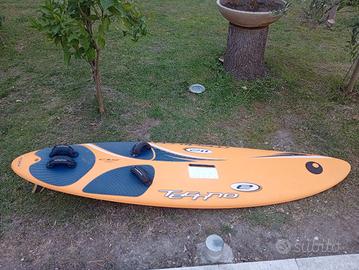 tavola windsurf 112 litri