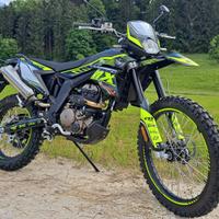 ENDURO FB MONDIAL SMX 125 MOT. APRILIA LC