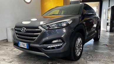 HYUNDAI Tucson 1.7 CRDi Comfort- DOPPIO TRENO DI