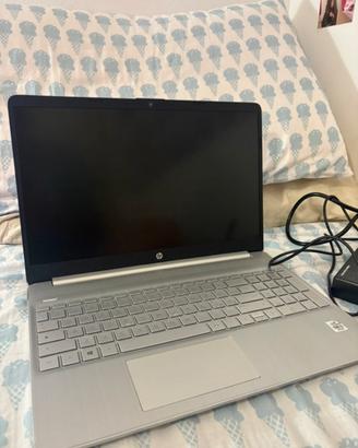 notebook HP laptop 15s