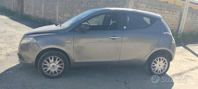 Ricambi Lancia Y 900 B del 2013 motore 312A2000