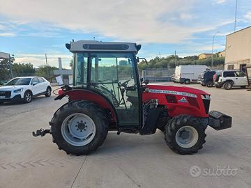 Massey Ferguson Trattore 3710 GE