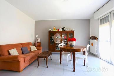 4 LOCALI A CALDERARA DI RENO