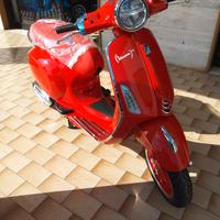 Piaggio Vespa 50 Red