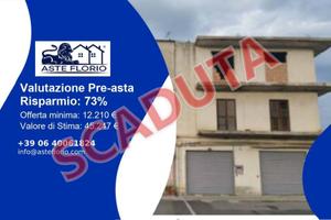Immobile in asta di 156 m² a Crosia