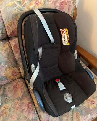 Ovetto navicella pedana isofix auto