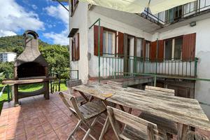 CASA SEMINDIPENDENTE A MAGNANO IN RIVIERA