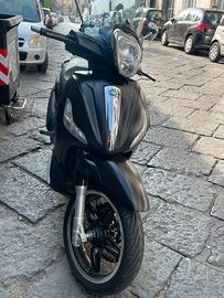 Piaggio beverly 350 police