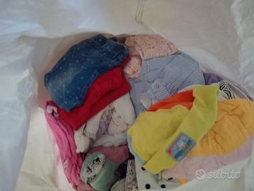 vestiti buonissime condizioni bimba 6-12 mesi