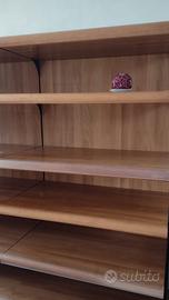 scaffale negozio in legno 