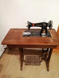 macchina da cucire singer anni 50