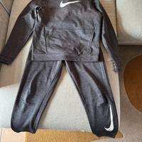 Tuta Nike