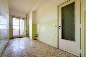 3 LOCALI A CISTERNA DI LATINA