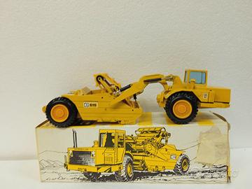 modello NZG Caterpillar scala 1/50 vintage 