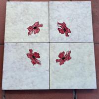 Piastrelle dipinte a mano