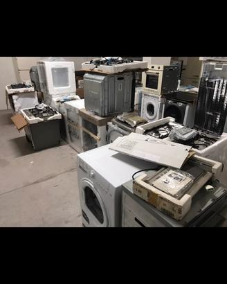 Elettrodomestici nuovi con piccoli difetti estetic