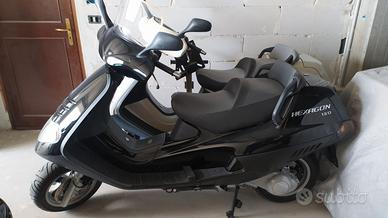 Piaggio Hexagon Nero 180 - 2002 4T. 10.650km