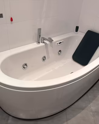 Vasca Idromassaggio TEUCO