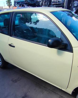 SEAT AROSA 2001 PORTA ANTERIORE SX/DX