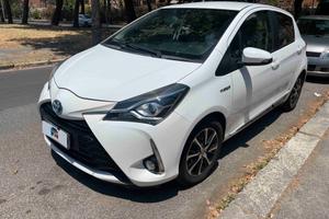 Toyota Yaris 1.5 Hybrid 5 porte Style NEOPATENTATI