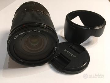 Obiettivo Sony 18-200 per APS-C attacco E