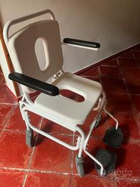 Sedia a rotelle per disabili e per vc