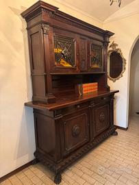 Credenze d’epoca XIX secolo e tavolo inizio XX sec