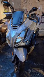 Kymco Xciting S 400i gomme nuove + tre accessori