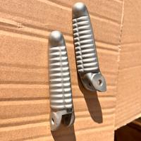 Pedane destra e sinistra ducati 748 916 996 998