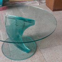 Tavolino tonfo in vetro ad elica