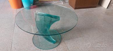 Tavolino tonfo in vetro ad elica