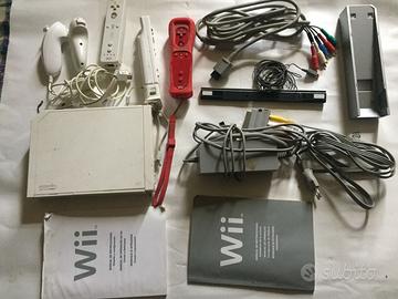 Consolle WII Nintendo + 13 giochi