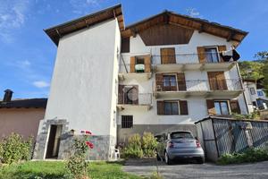 CASA SEMINDIPENDENTE A CHARVENSOD
