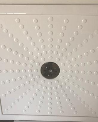 Piatto doccia per bagno disabili