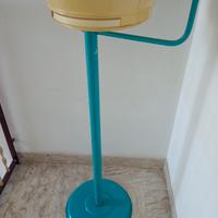 Gabbia con piede color turchese 