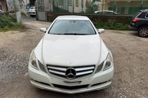 Mercedes E coupe