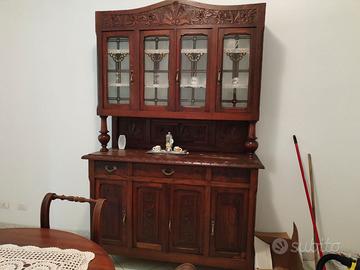 Vend sala tipo stilo impero più credenza a parte