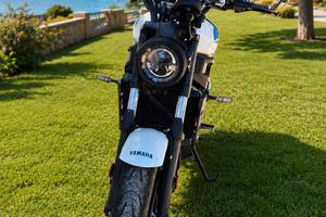 YAMAHA XSR 700 ABS