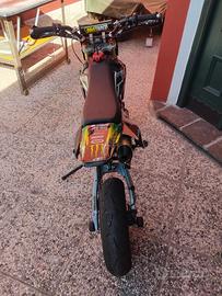 Pit bike