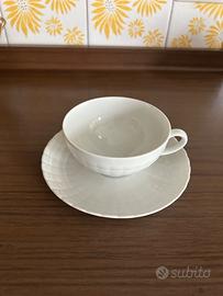 Servizio da té in porcellana