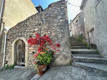 Magazzino Basicò [Cod. rif 3251404VCG]