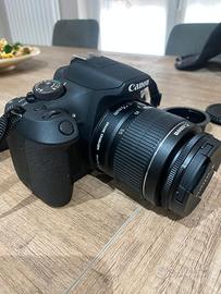 Fotocamera Canon EOS 2000D