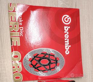 kit dischi e pastiglie posteriore Honda Hornet 600