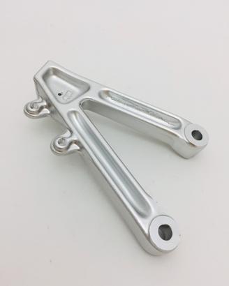SUPPORTO PEDANA DUCATI MH900E CD 82410621A VA