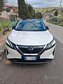 Nissan Qashqai tetto panoramico 
