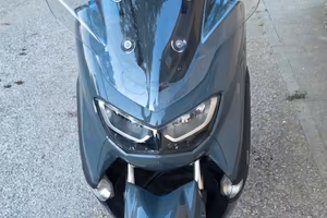 Yamaha Nmax 125 2800km percorsi anno 05/24